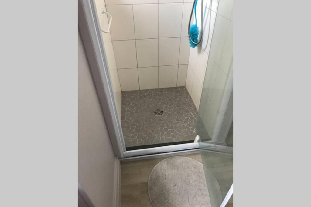Chamalières Rare Petit Cocon F1 Calme Possibilite Jacuzzi Hammam En Sus 아파트 외부 사진